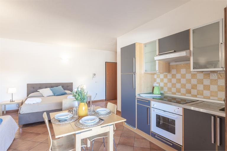 Estudio (4 personas)