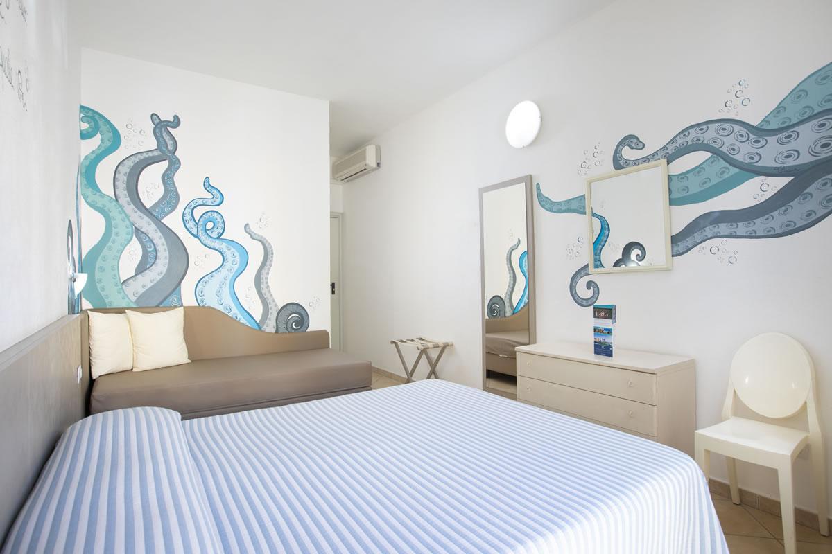 Triple low cost MuMA Hostel