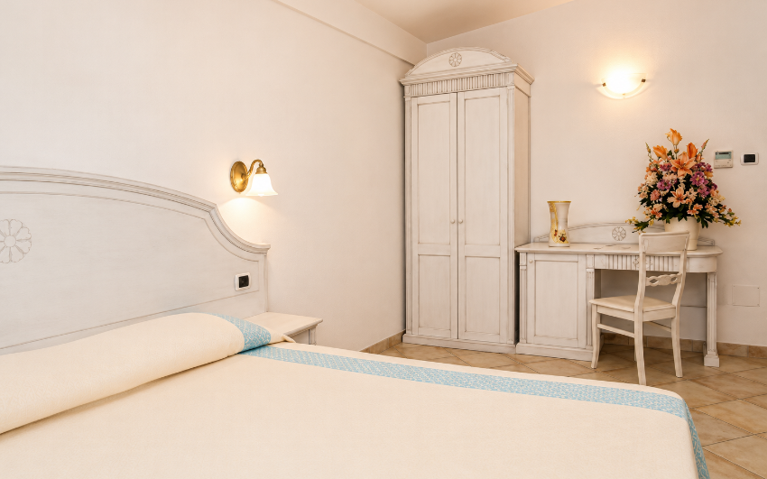 Room in the Dépendance Hotel Faro di Molara