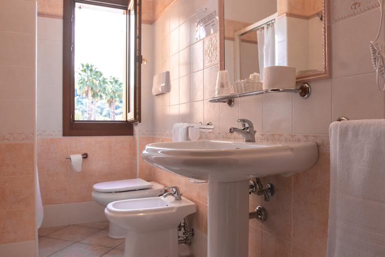 Residence Cala Viola - Appartement Trois-pièces (6 personnes), Cala Liberotto (Nuoro)
