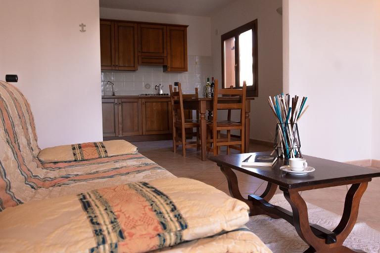 Residence Cala Viola - Appartement Trois-pièces (6 personnes), Cala Liberotto (Nuoro)