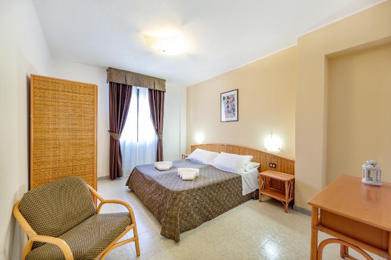 Rina Sea Apartments - Appartement Deux-pièces (4 personnes), Alghero (Sassari)