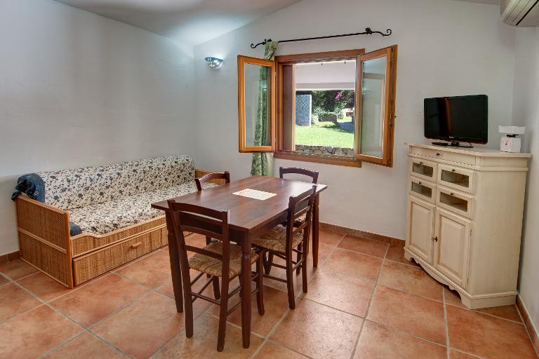 Residence Bouganvillage - Appartement Trois-pièces (6 personnes), Budoni (Sassari)