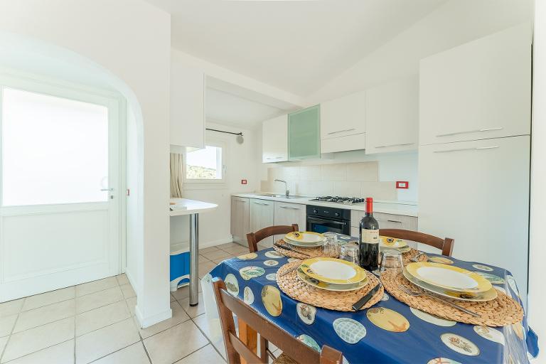 Residence Ea Bianca - Apartment mit Zwei Schlafzimmer (6 personen), Baja Sardinia (Sassari)