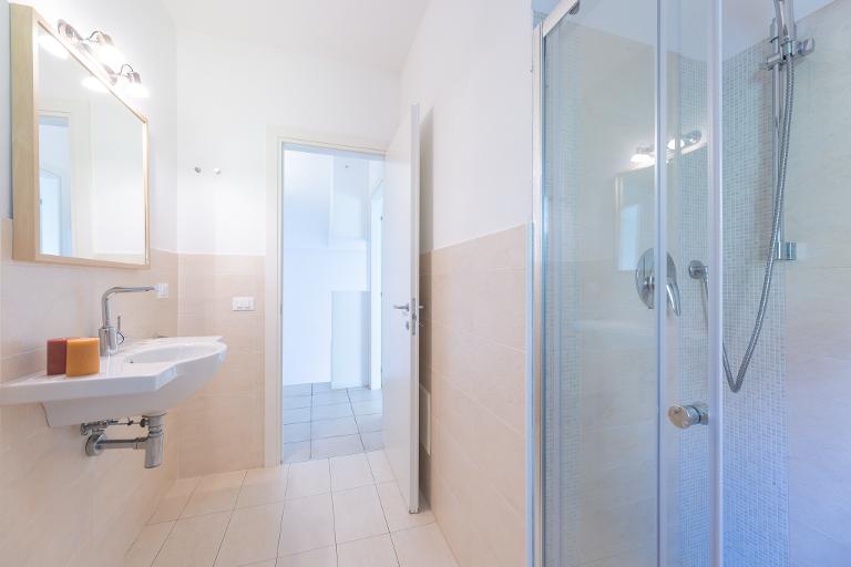 Residence Ea Bianca - Apartment mit Drei Schlafzimmer (8 personen), Baja Sardinia (Sassari)