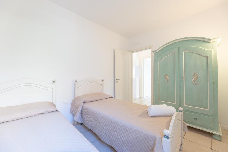 Residence Ea Bianca - Apartment mit Drei Schlafzimmer (8 personen), Baja Sardinia (Sassari)