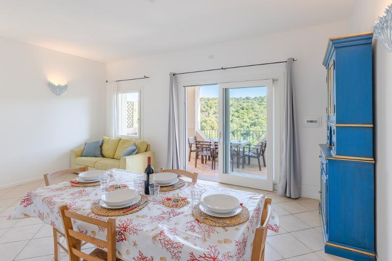 Residence Ea Bianca - Apartment mit Drei Schlafzimmer (8 personen), Baja Sardinia (Sassari)