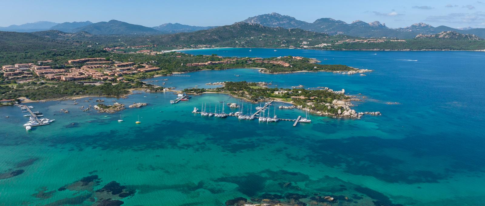 Baia de Bahas Residence #13
