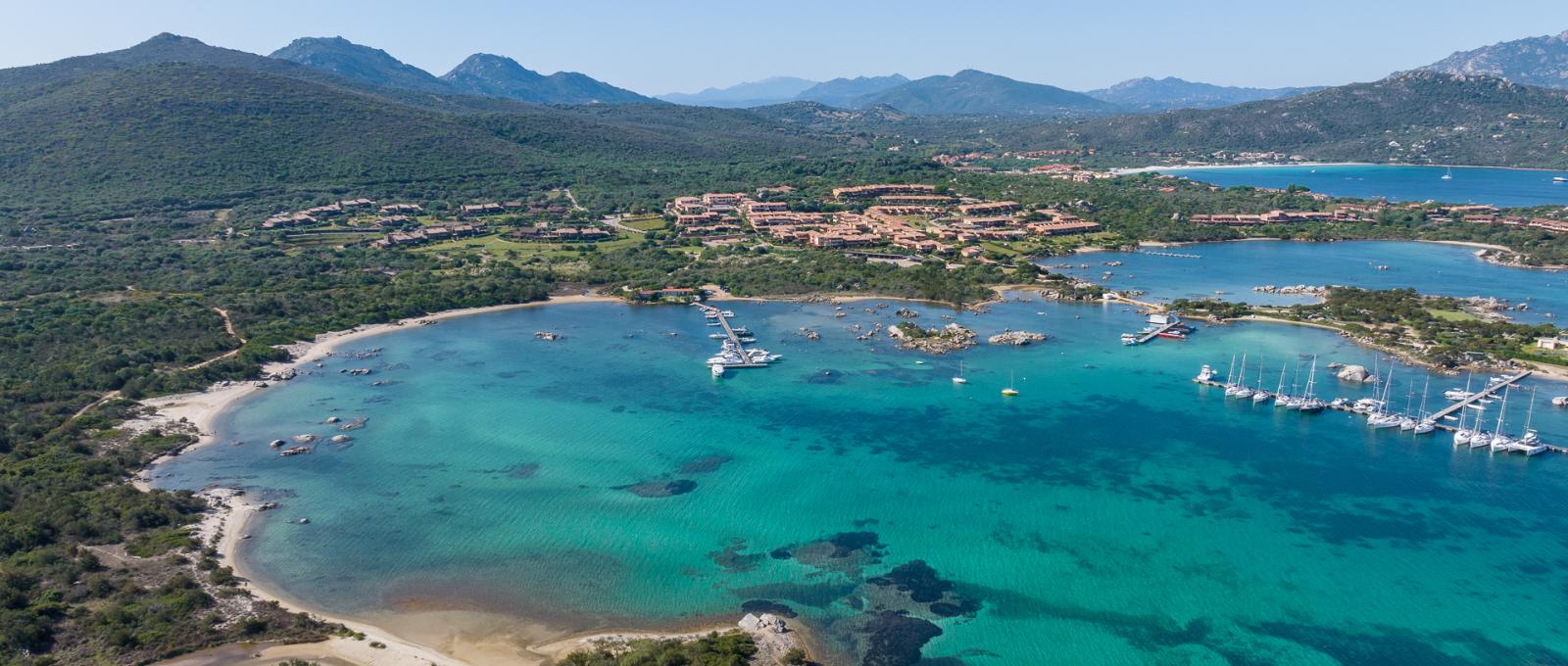 Baia de Bahas Residence #14